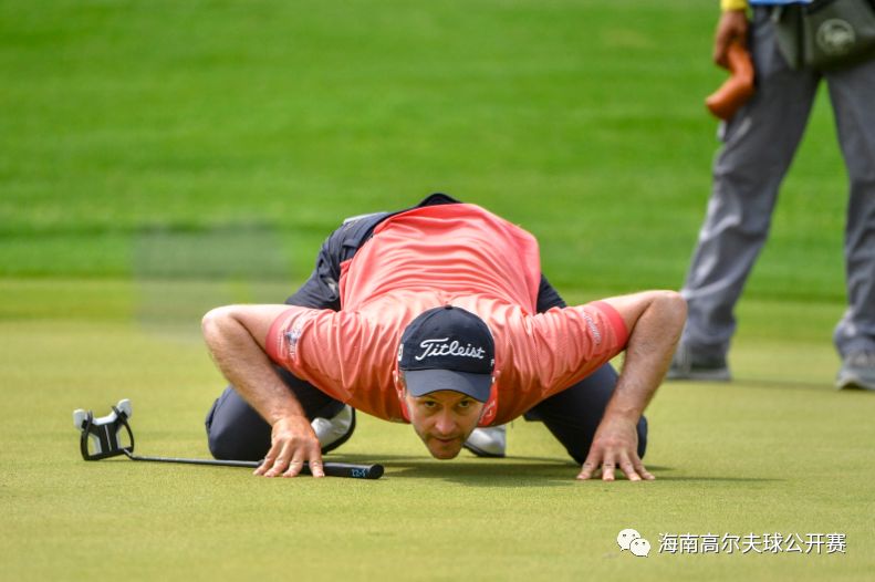 高尔夫赛事精彩瞬间盘点，年度回顾震撼登场