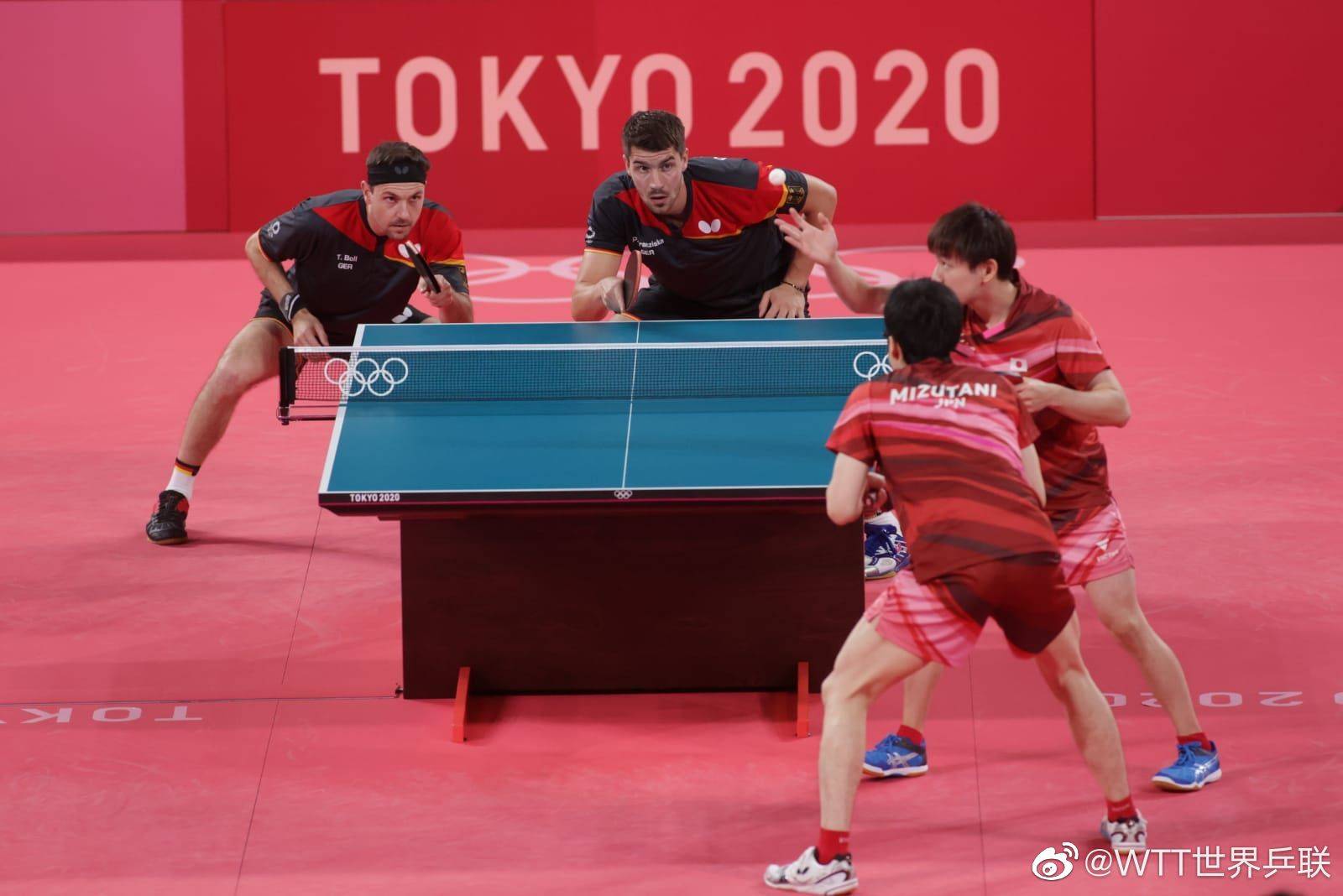 德国队逆转日本队,马龙带队取胜 德国队逆转日本队,马龙带队取胜