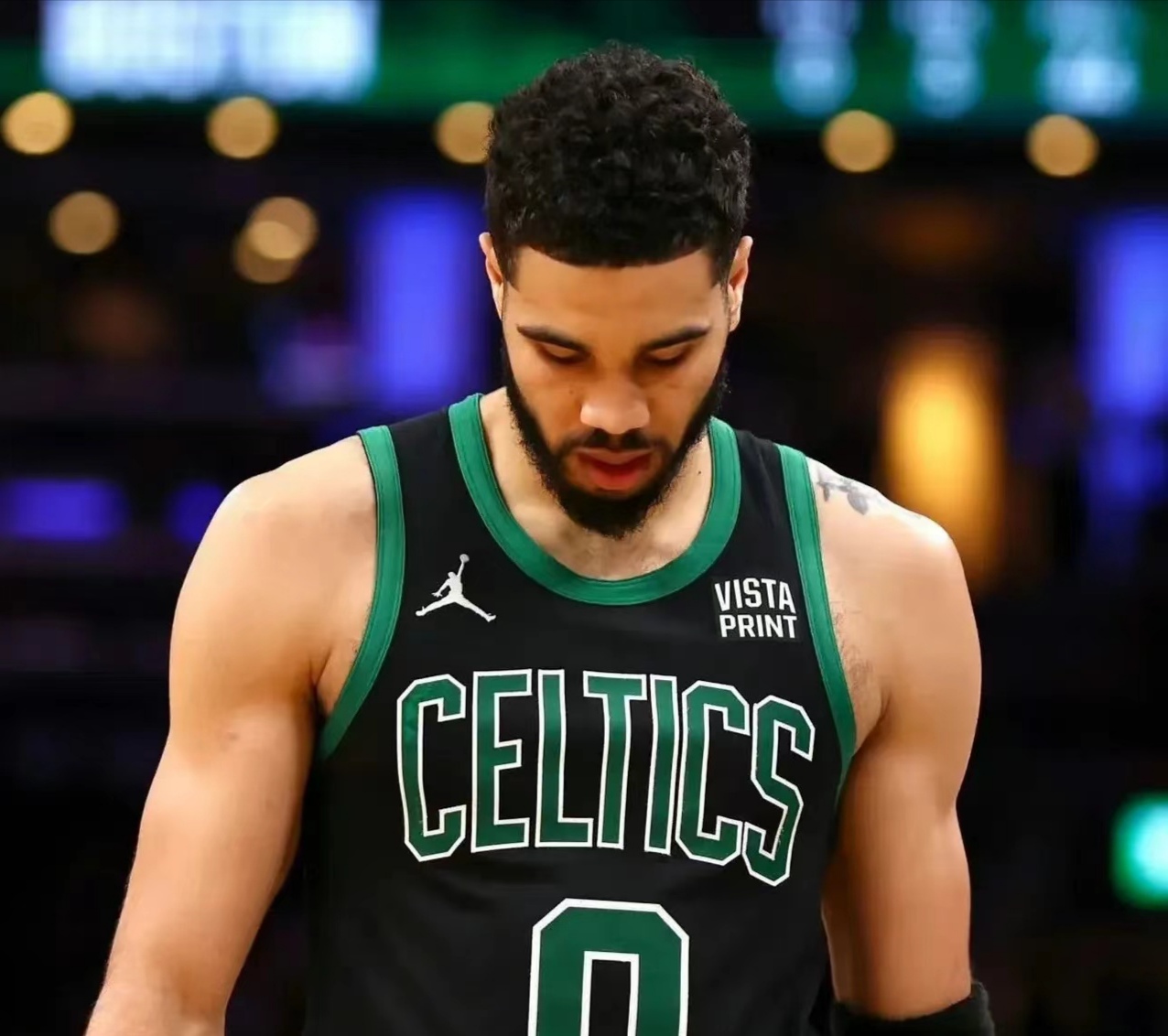 凯尔特人轻取独行侠,武切维奇状态火热 凯尔特人轻取独行侠,武切维奇状态火热