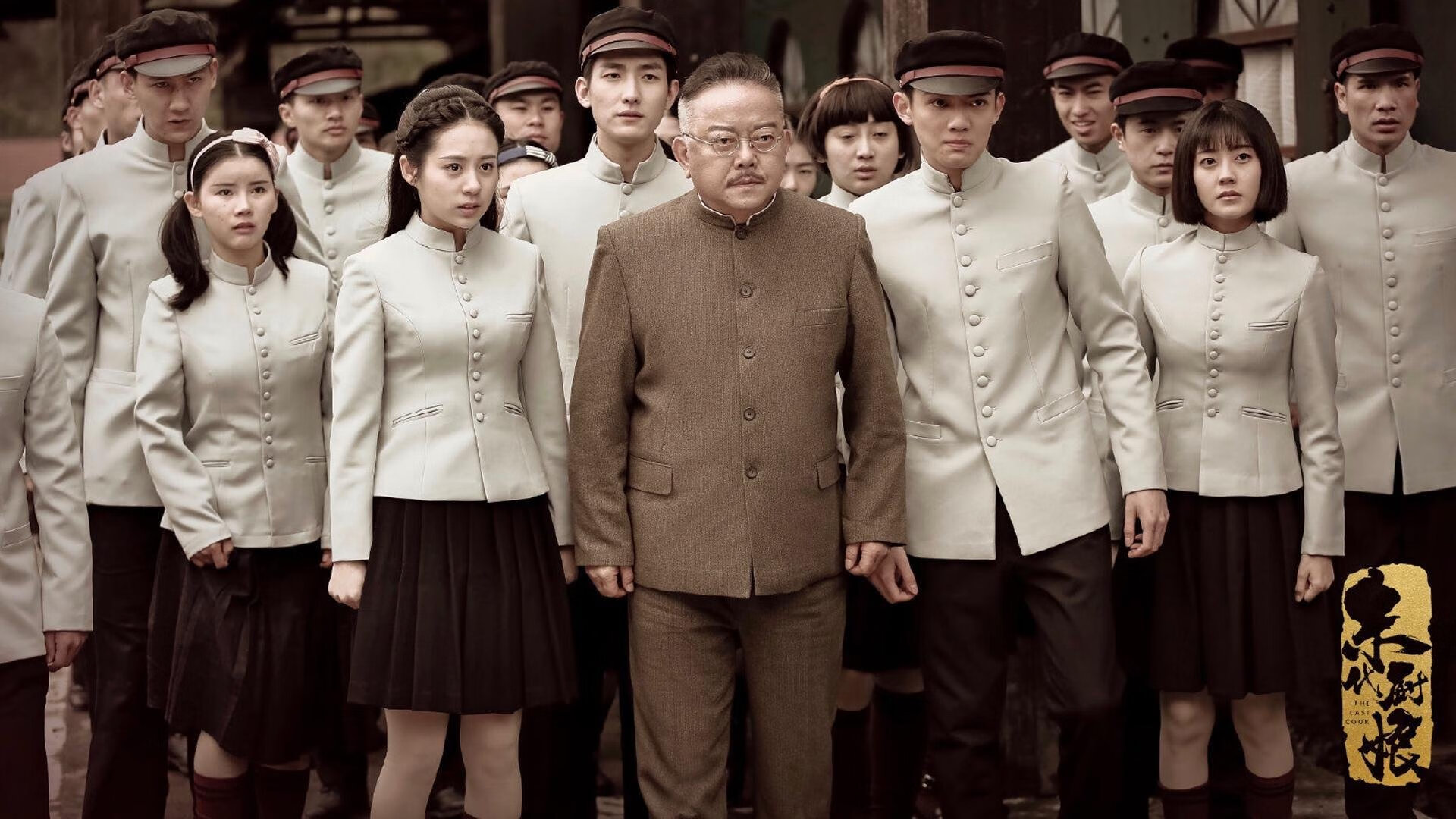 从温网失意者到领袖，兹维列夫如何用拉沃尔杯的逆转完成救赎