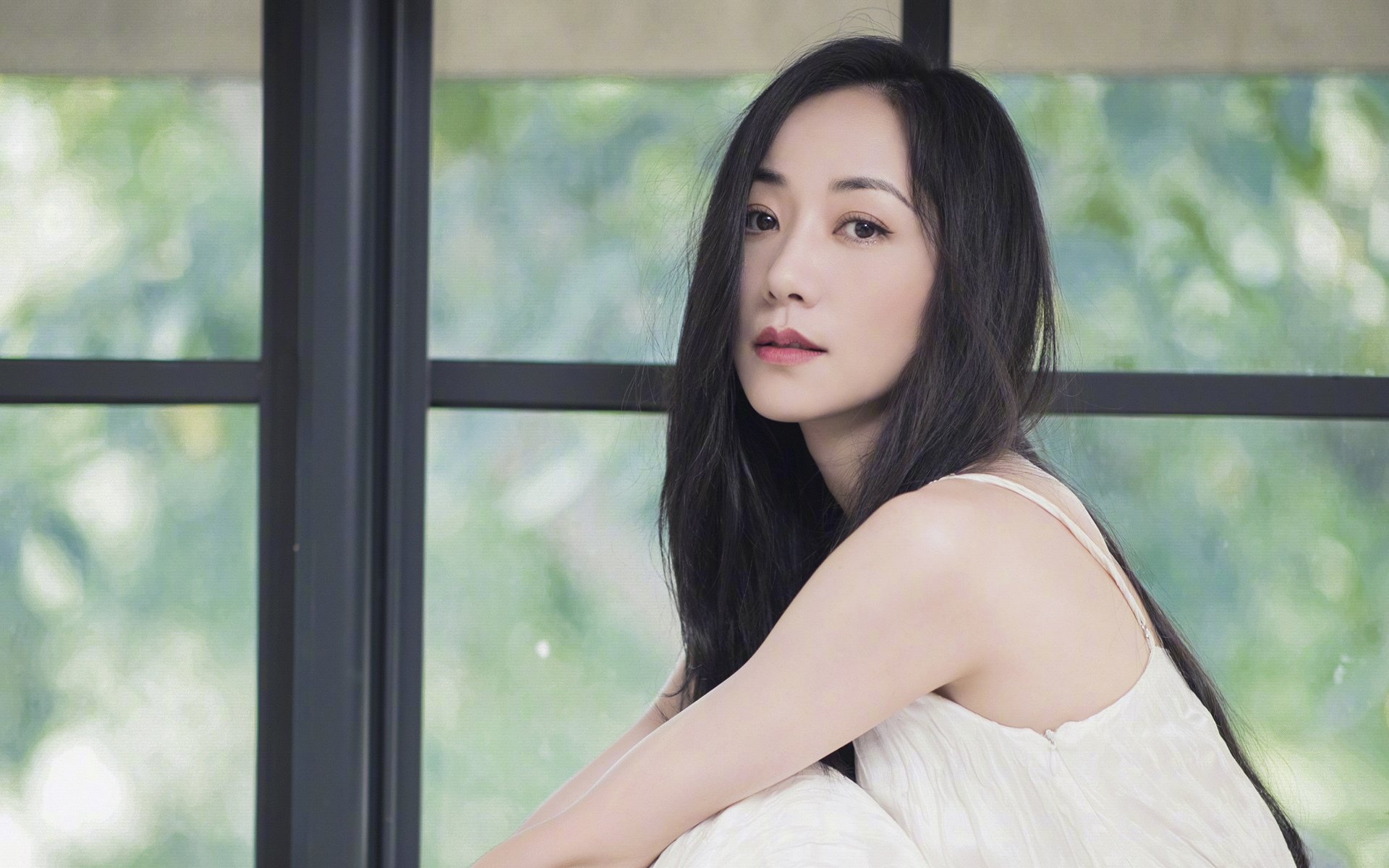 沙漠风暴席卷安联,乌拉圭式闪电战击溃拜仁,格纳布里孤星闪耀