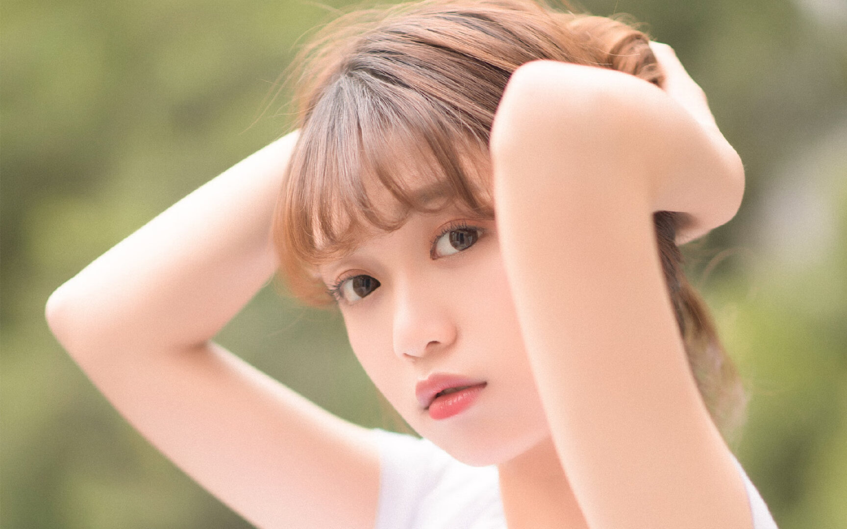 黄蜂对阵上海队深度解析，浓眉如何化身节奏大师，串联全队攻防两端？