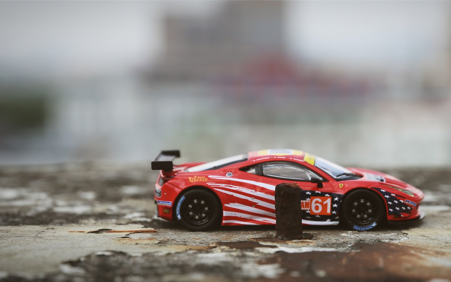 亚洲星光刺穿曼市蓝月，久保建英两射一传导演冠军易主