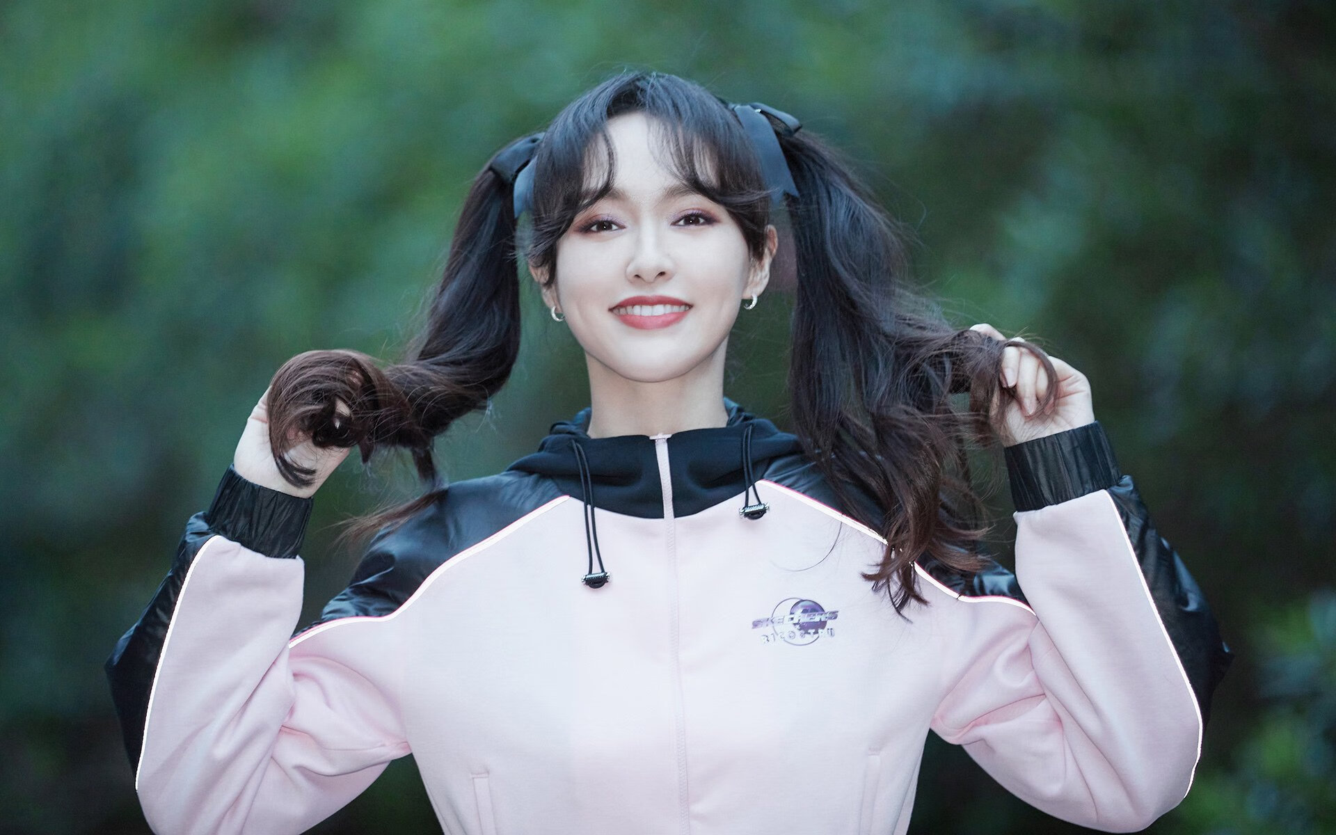 孤星与洪流,登贝莱的加冕之夜,波兰足球的唯一表达